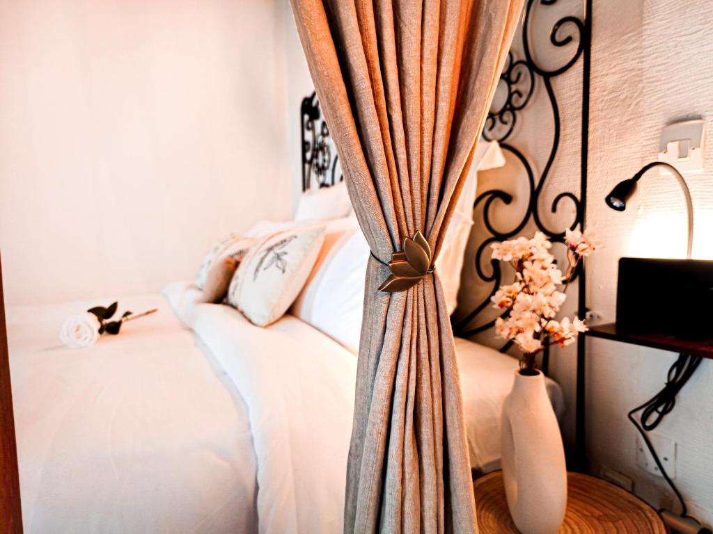 Rustic Charm&Dreamhome 40m2 in the heart of Paris, near Pompidou and Notre-Dame, Subway 4,8,9 Honeymoon favourite - 4