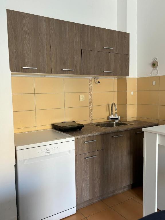 Udoban smeštaj u blizini grada i Dunava - 5