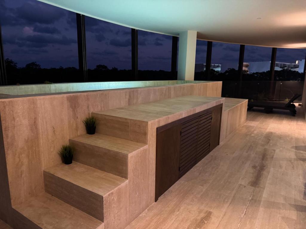 Luxury Jaguar Penthouse Private Pool - 5