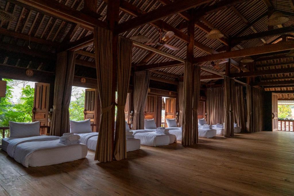 Anans Home Ha Giang - Tours & Motorbikes Rental