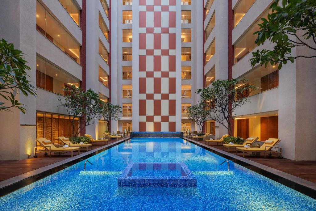 シェラトン ハイデラバード ホテル (Sheraton Hyderabad Hotel) スイミングプール