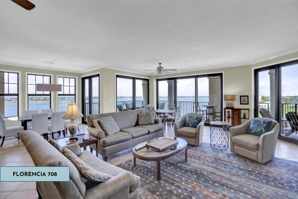 Florencia 708 by Liquid Life, Pensacola