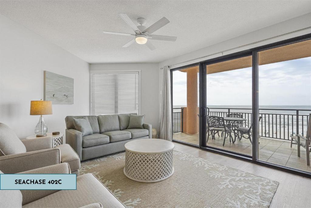 SeaChase 402C by Liquid Life, Orange Beach
