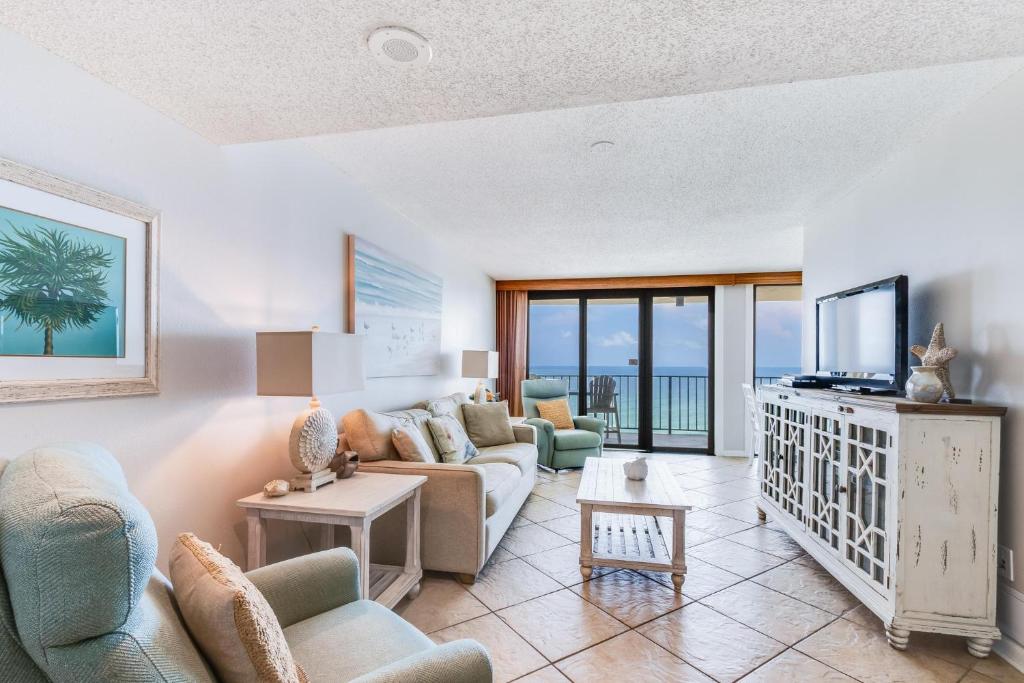 Phoenix I 1064 by Liquid Life, Orange Beach