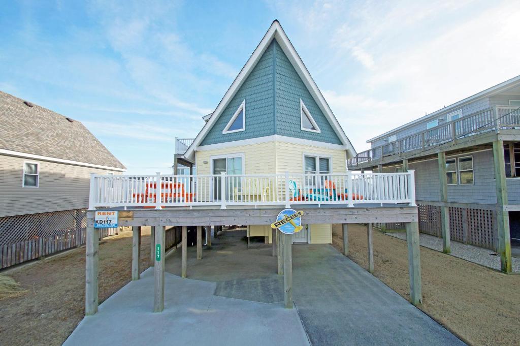 KD117- Recess, Kill Devil Hills