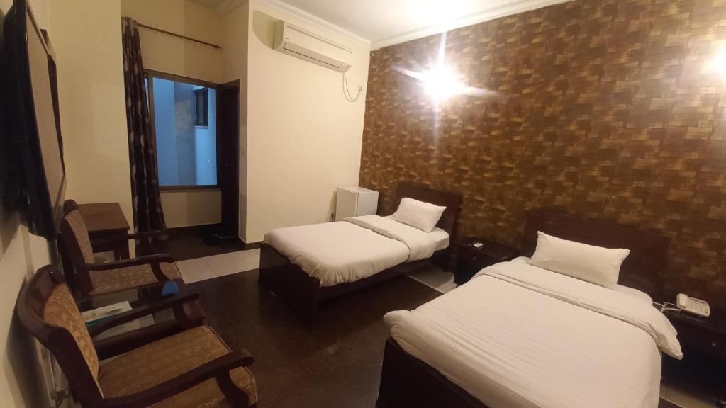 Ambassador Inn, Islámábád