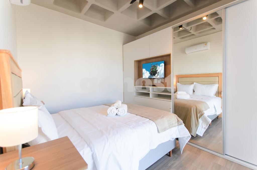 Well appointed 1 bed apt in Villa Morra - 2