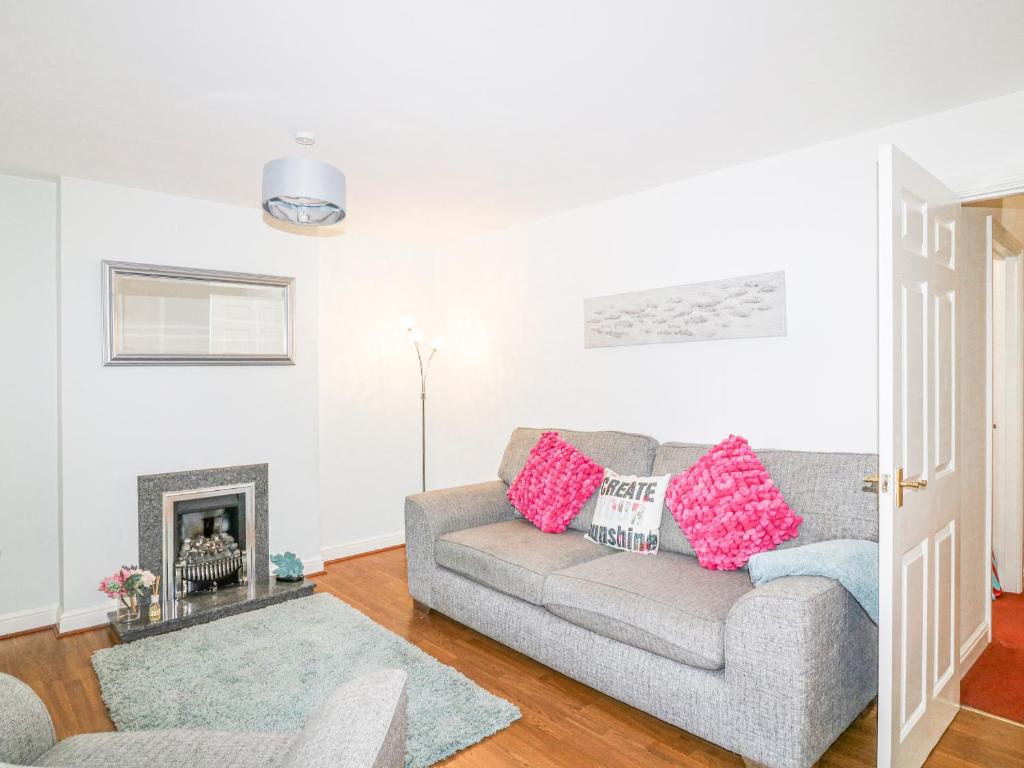 6 Fidlers Close, Bamford