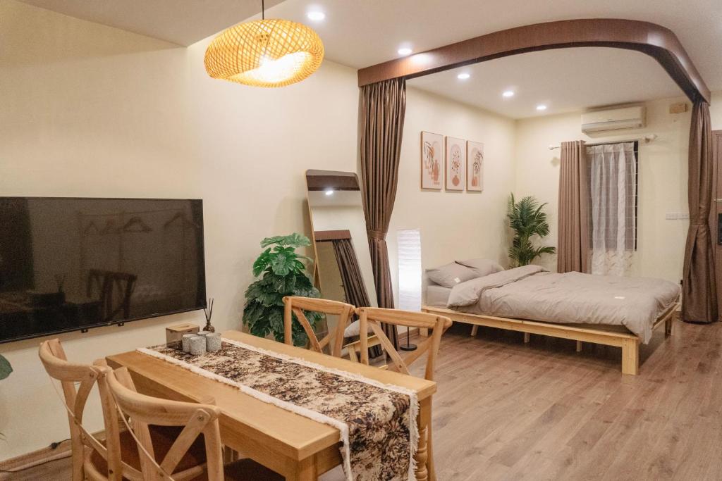 Unique Design Apartment At Hanoi Old Quarter, Hanoj