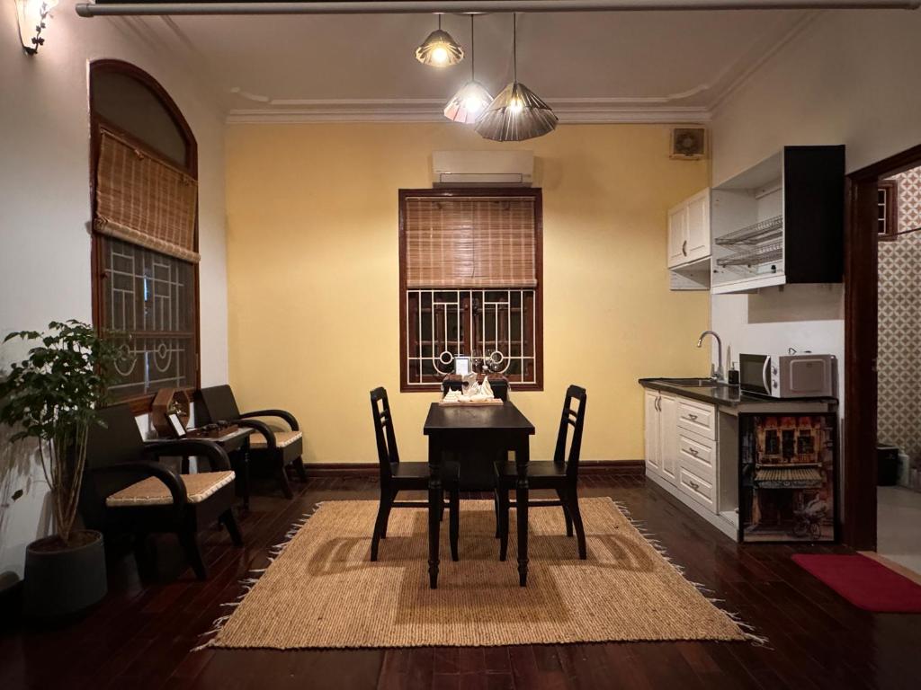 The AUTUMN house - Homestay at To Ngoc Van