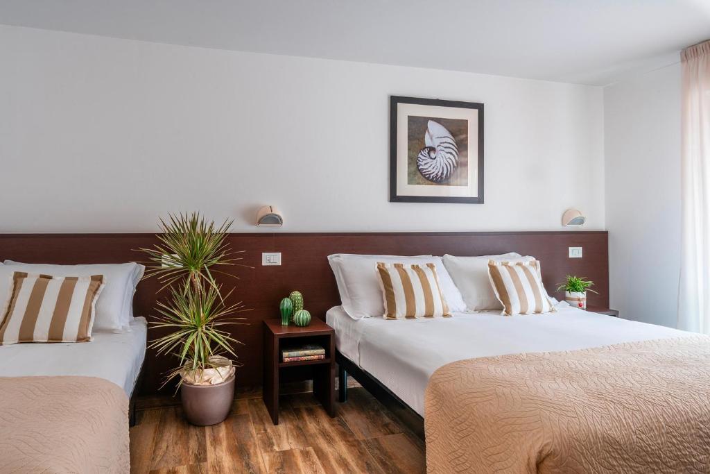 Hotel Carmen - 3