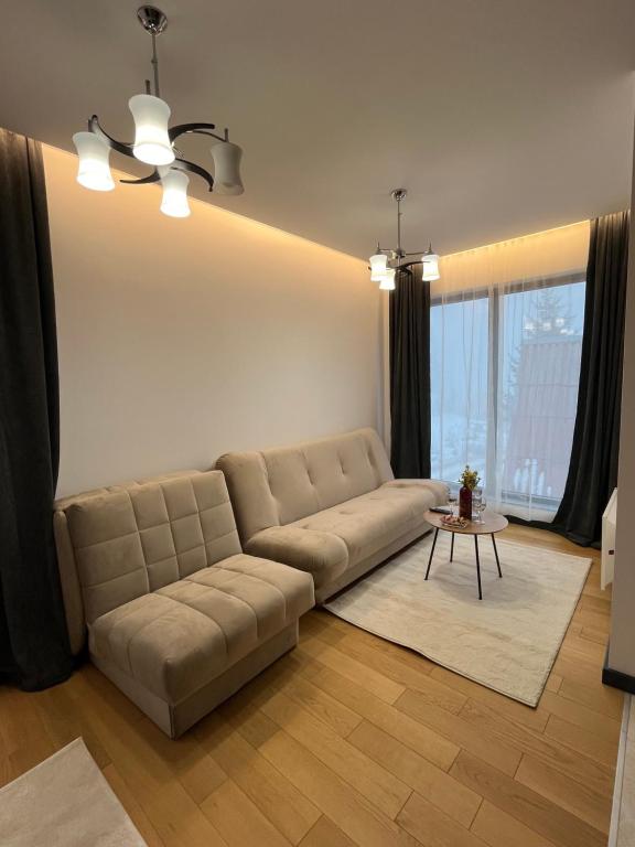 Winter House - 3