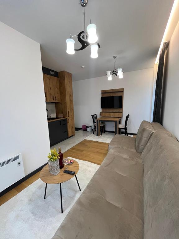 Winter House - 5