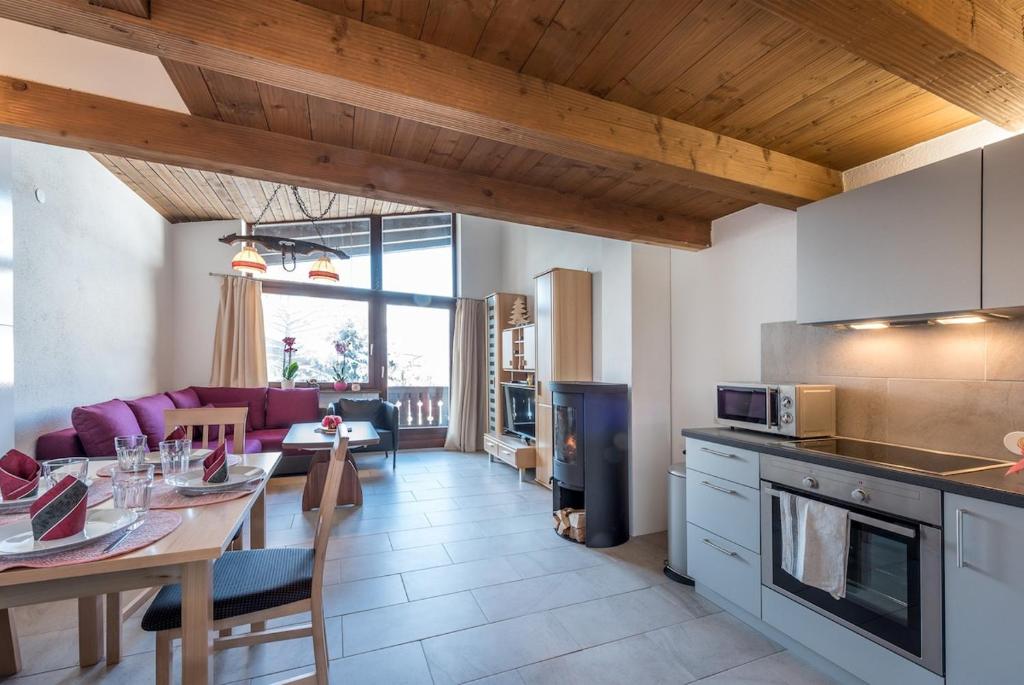 Haus Sonas - Apt with Bedroom & Loft sleeping area - 1