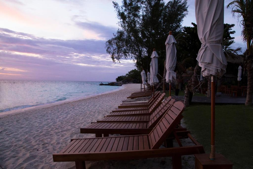 Mali Resort Sunrise Beach photo