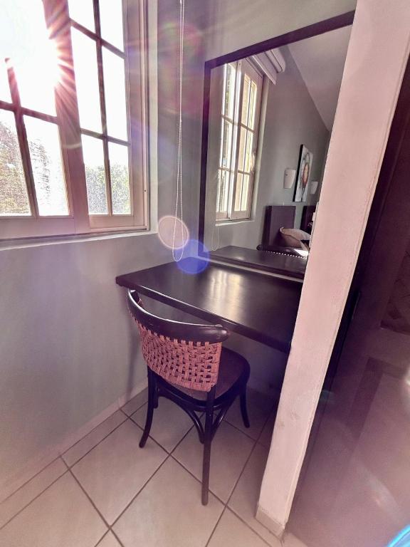 2 Bedroom Treetop Condo - 4