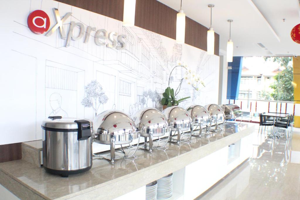 Restaurant, Amaris Hotel Setiabudhi in Bandung