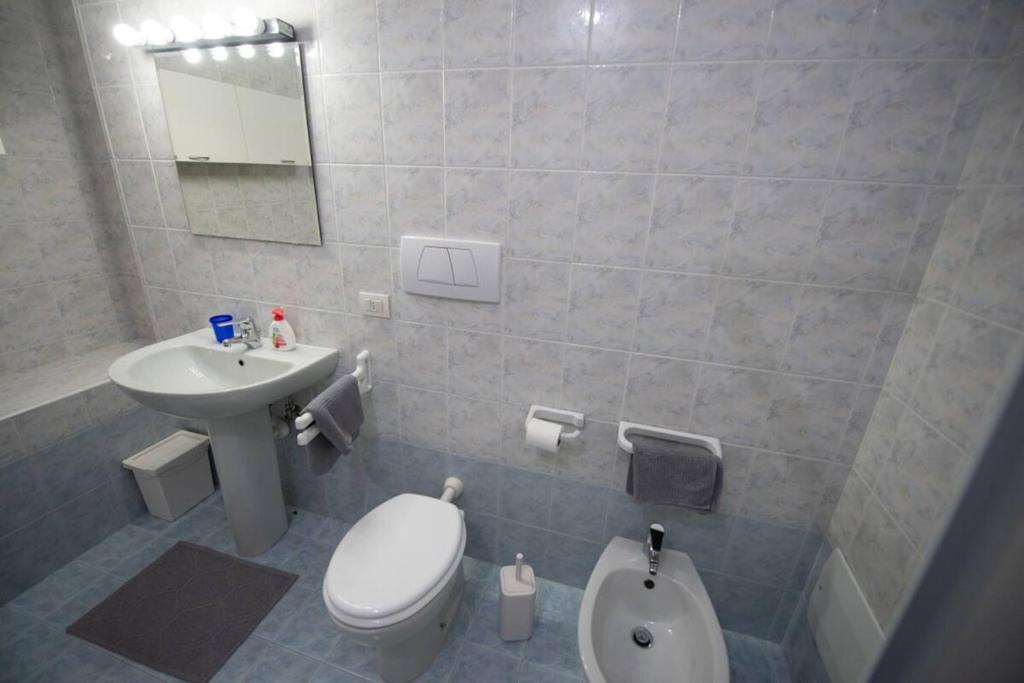 Stanza con bagno privato - 5