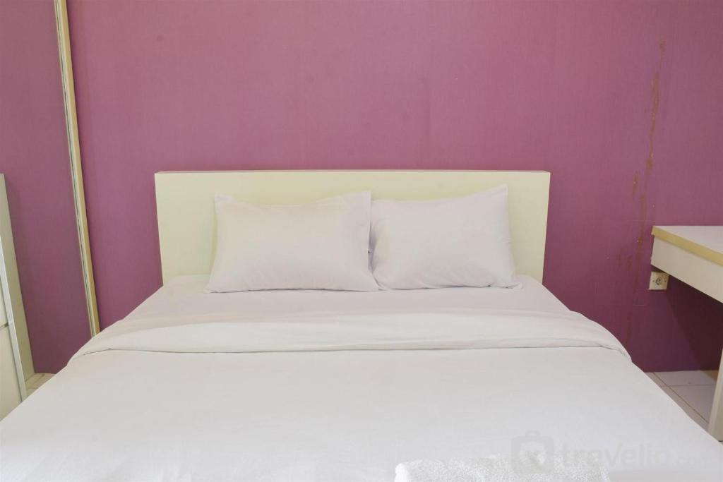 Homey and Simply Studio Room at Kebagusan City Apartment By Travelio, Jakarta