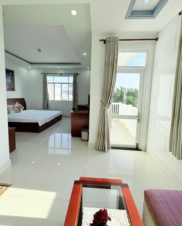 Palace Hotel &#8211; Rạch Giá