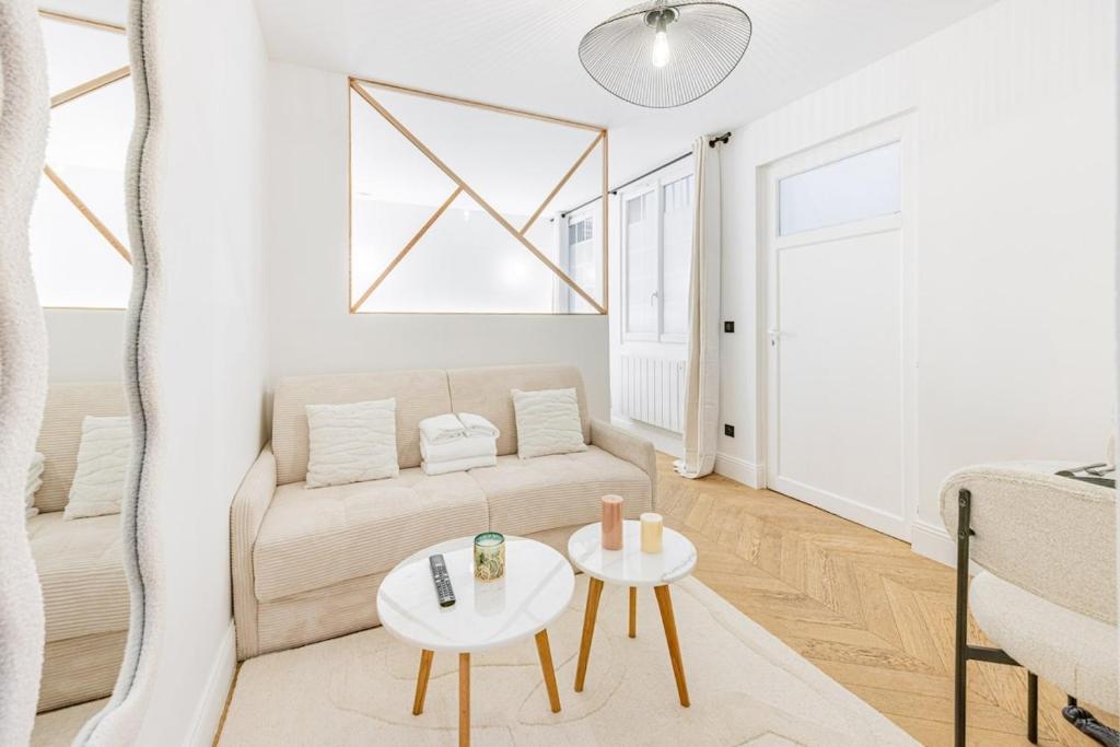 Suite luxueuse Elysee Faubourg St Honore Paris 8 - 2
