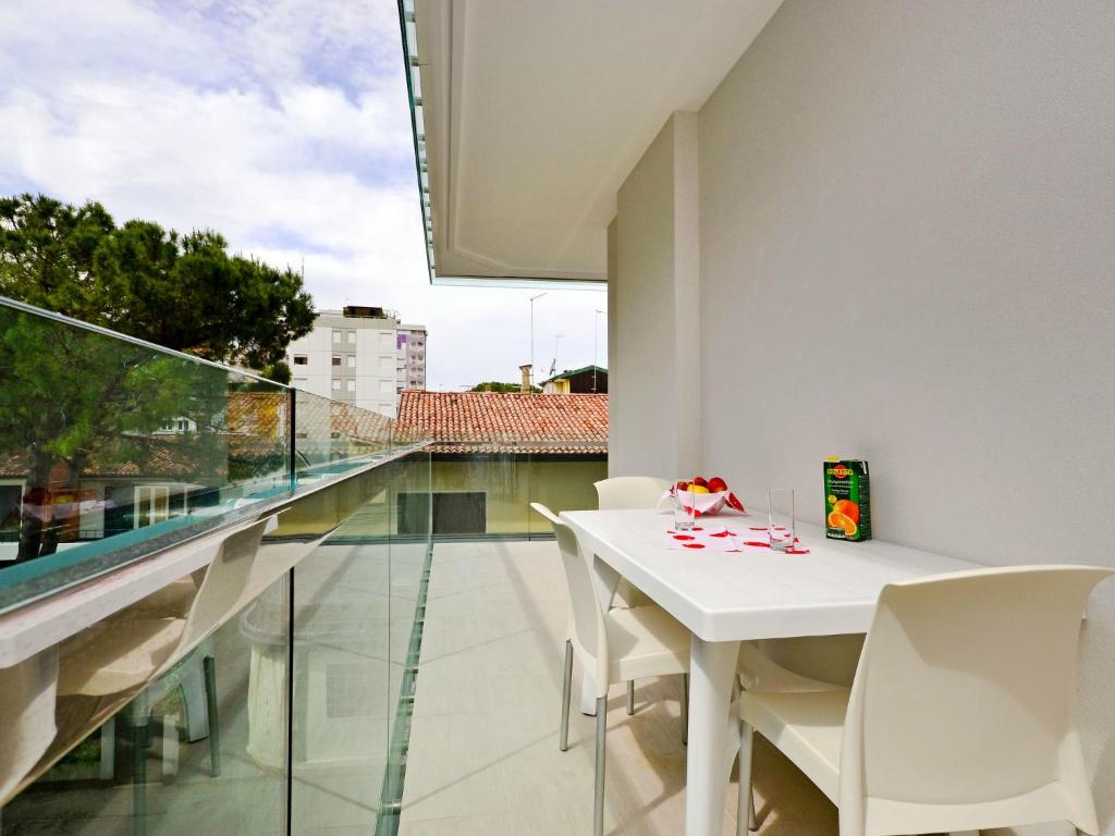 Apartment Fiore-4 by Interhome - 1