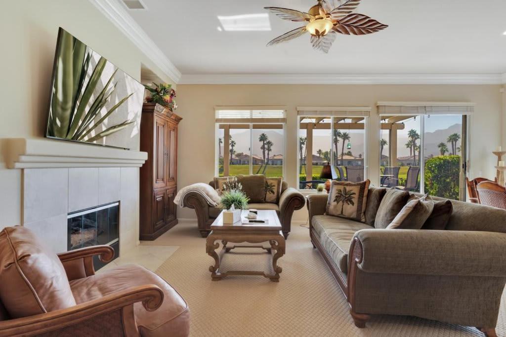 Breathtaking Views PGA Dunes Course, La Quinta