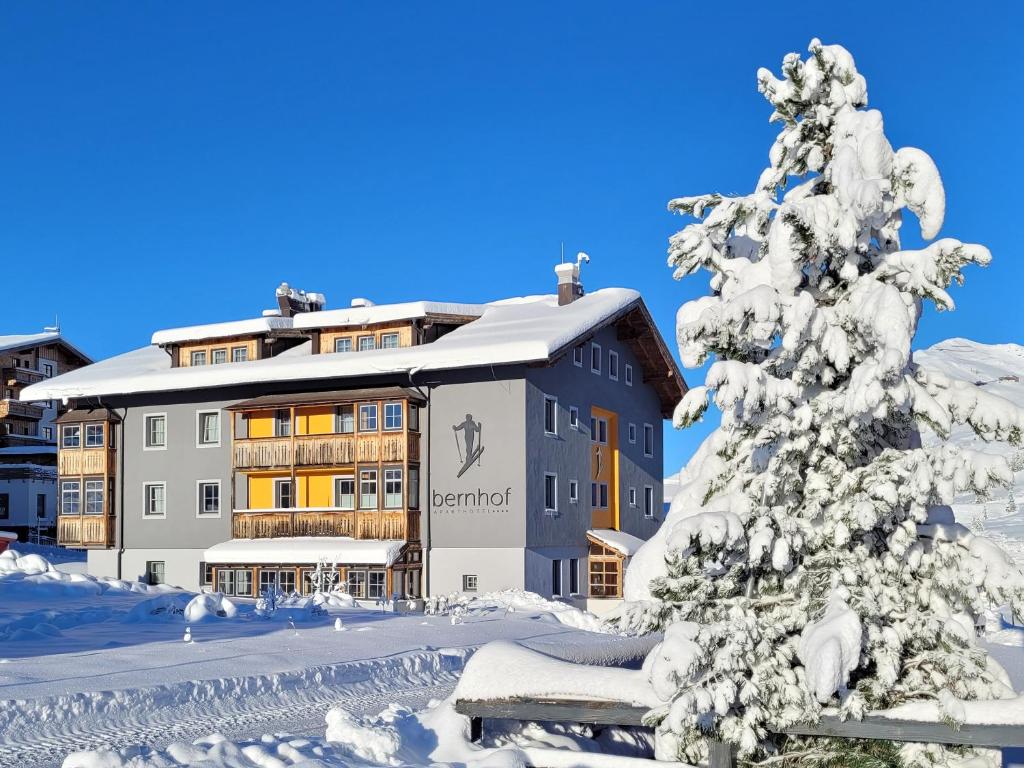 Aparthotel Bernhof - 2