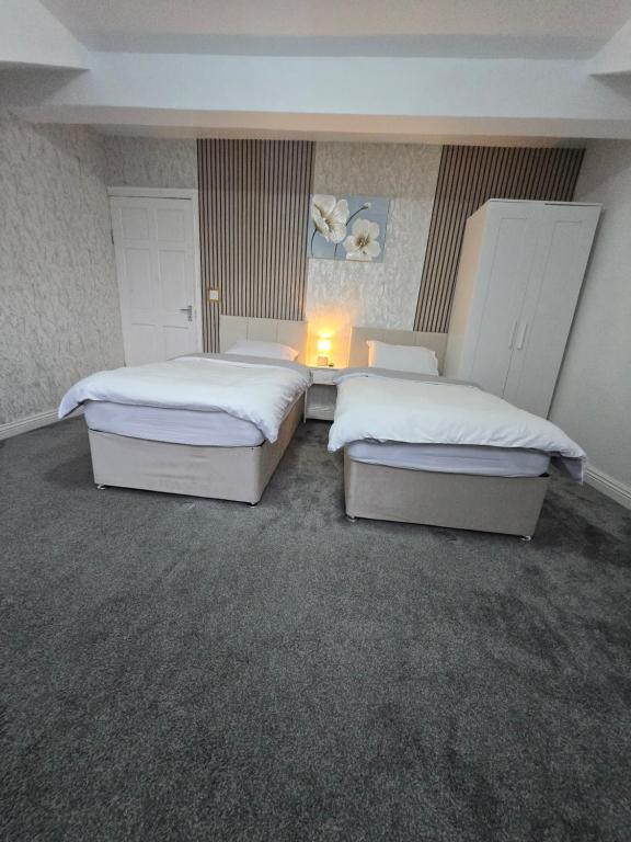 Chub twin bed, Bradford