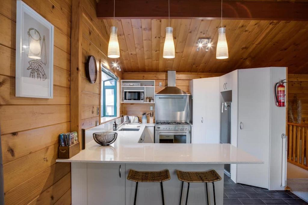 Leo's Place, Rotorua