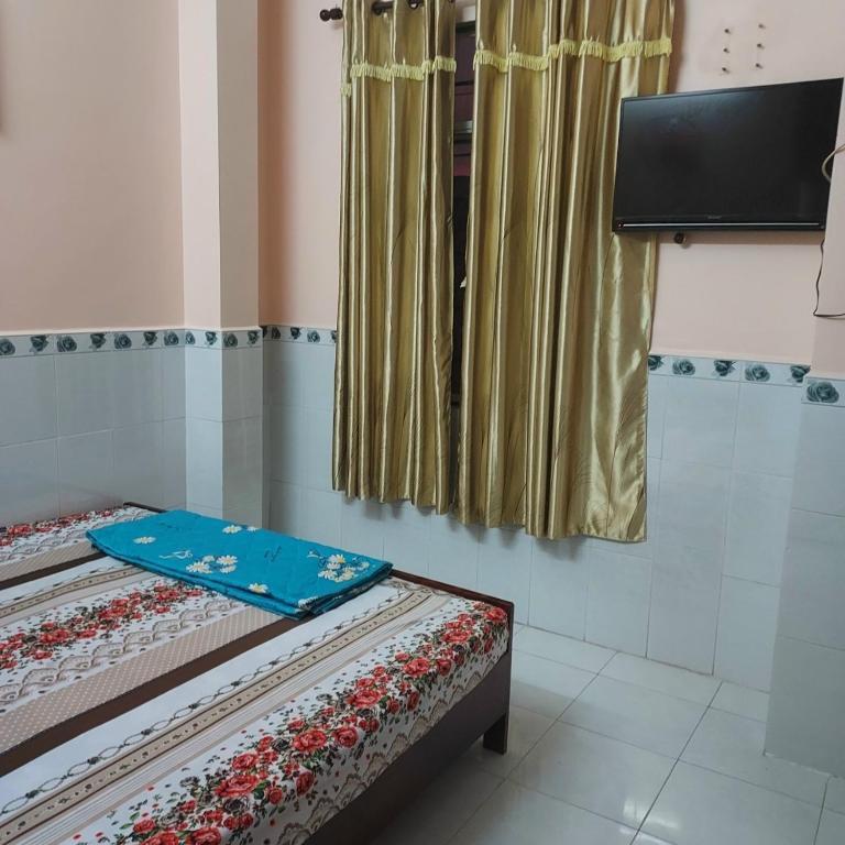 Nhà Nghỉ Lý Hồng Phi