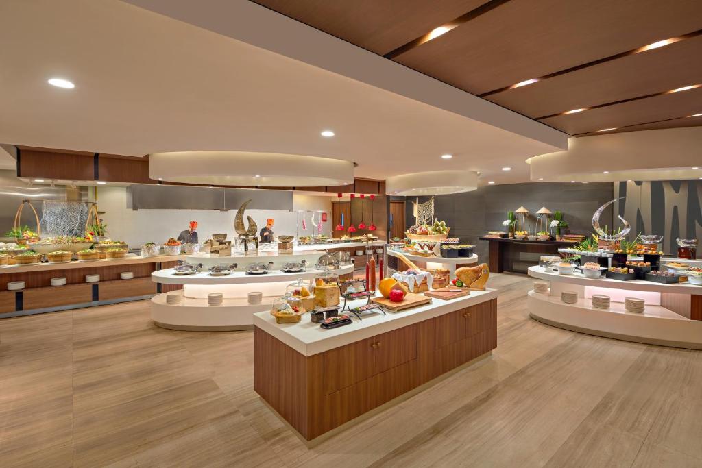 Khách sạn Novotel Sài Gòn Centre