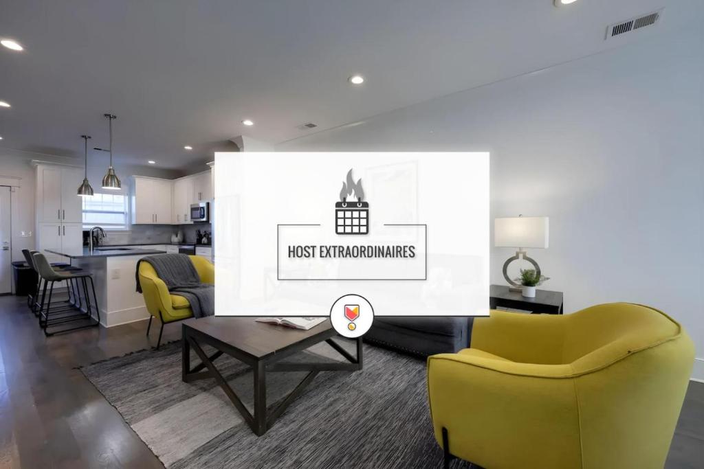 West Side Charmer Convenient Location, Nashville