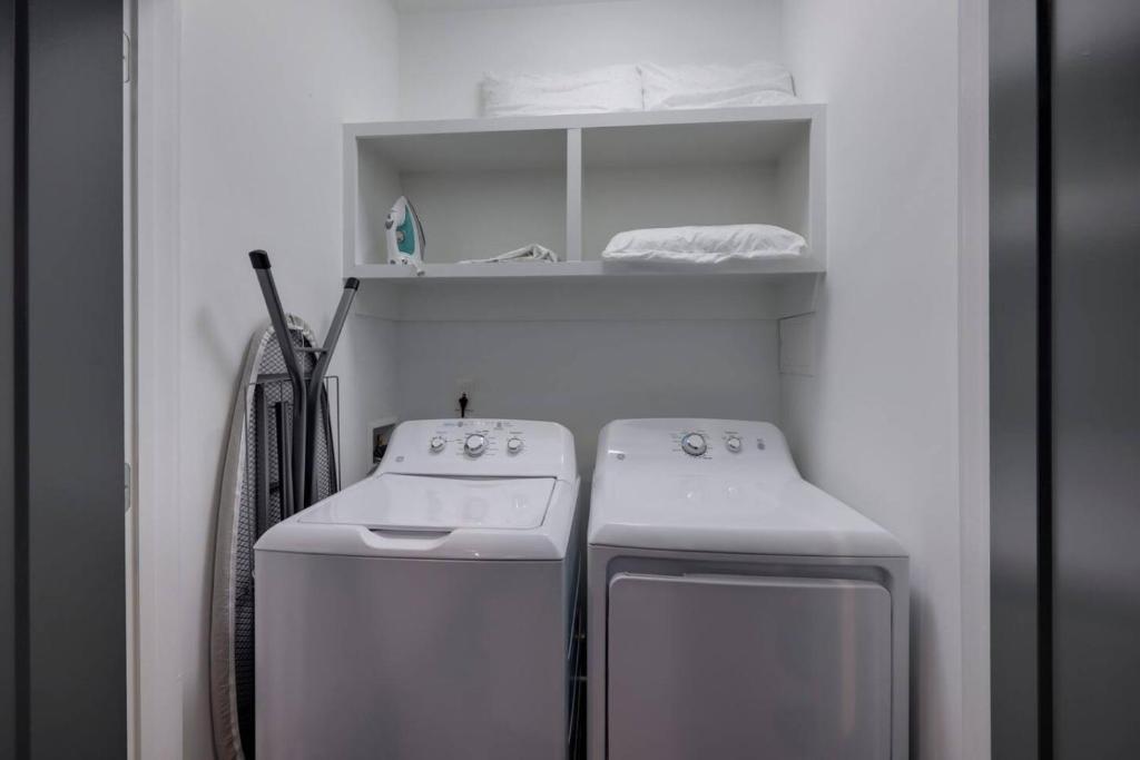 Two Side by Side Townhomes West Nashville Luxury, Nashville