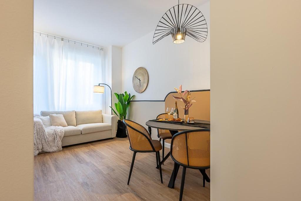 Navigli Duomo Chic Apartment WiFi AC - 2