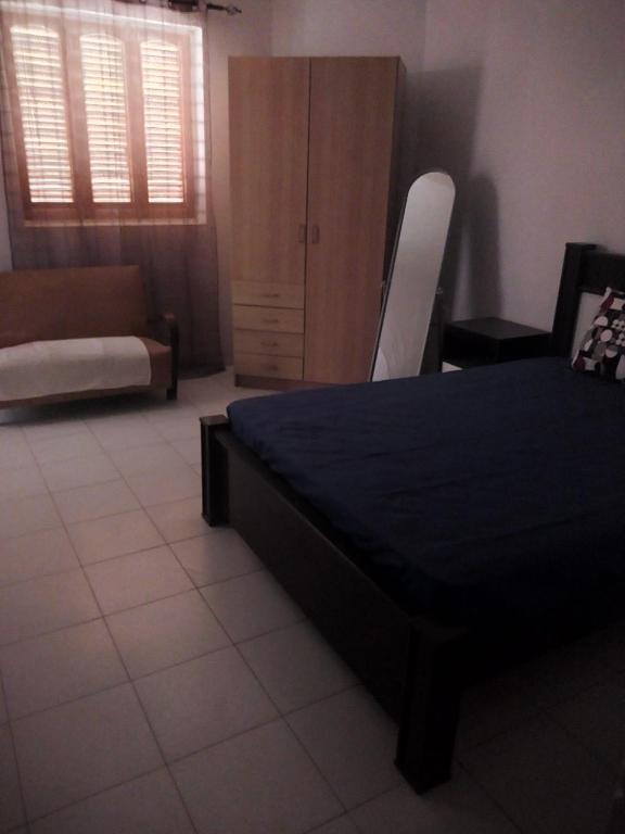 Bar Residencial Frontera, Mindelo