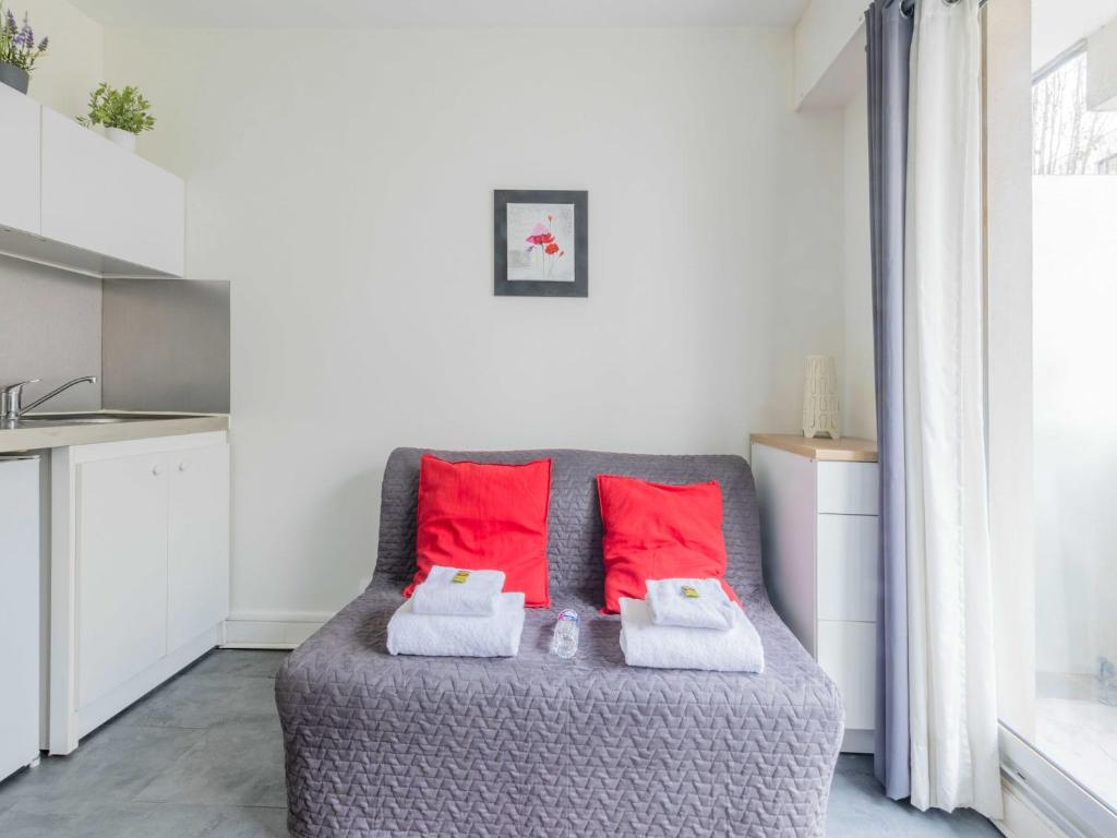 Studio near Bassin de la Villette - 2P balcony - 4