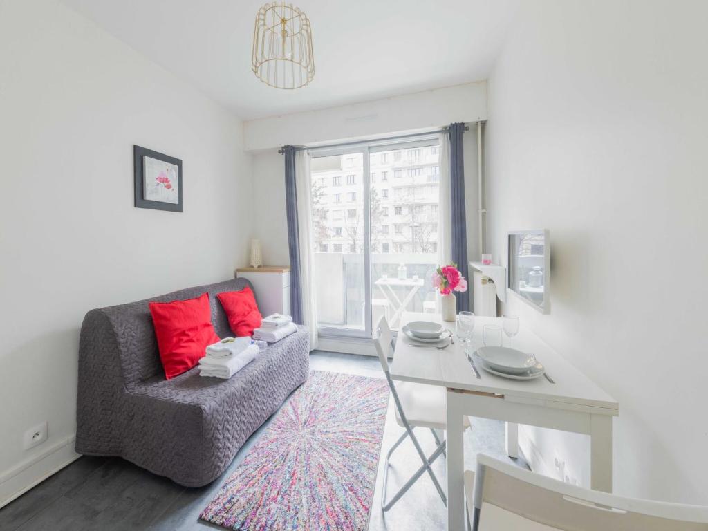 Studio near Bassin de la Villette - 2P balcony - 3