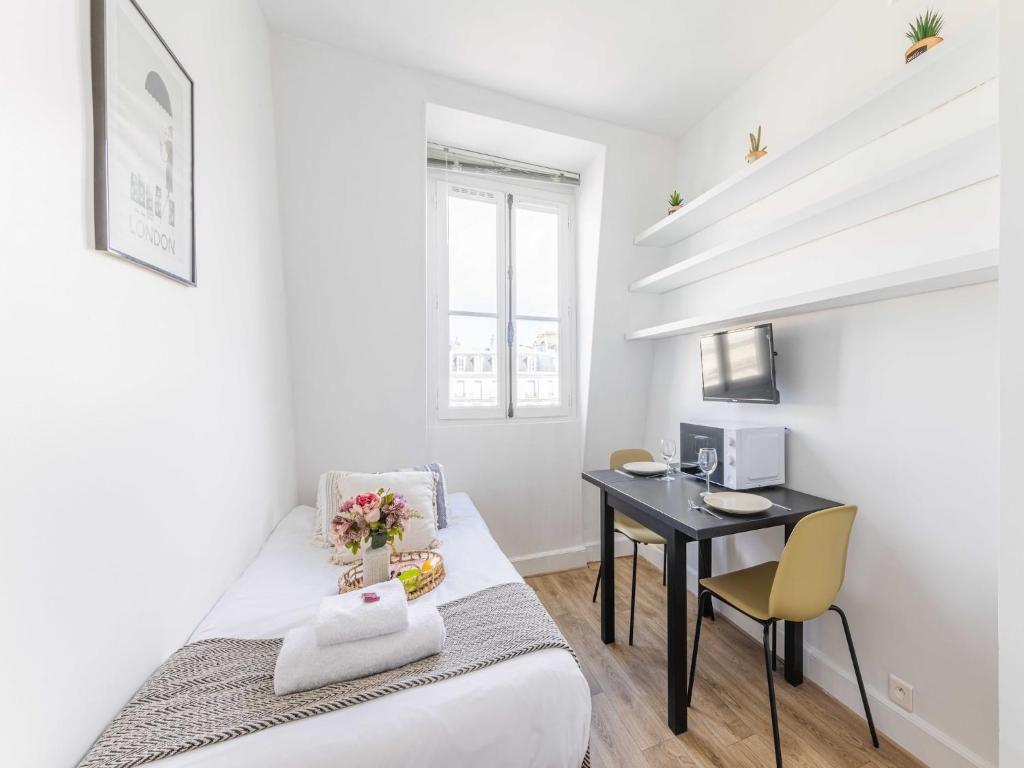 Charming studio 1P near Av Montaigne - 3