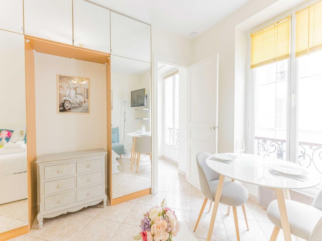 Cosy studio for two Tour Eiffel Champs de Mars - 2