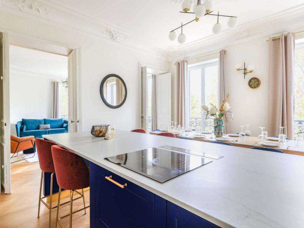 Luxurious apartment - 4BR 10P- Ternes Pereire - 1