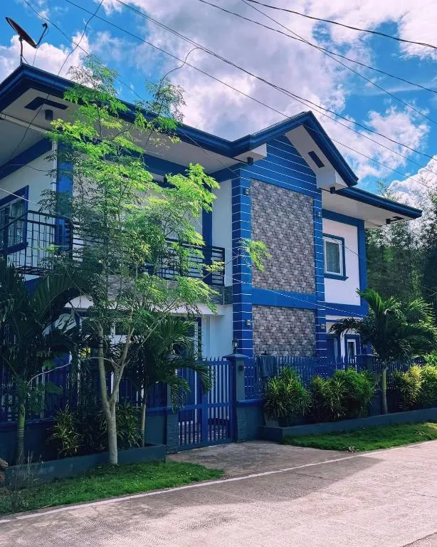 Charlotte's Vacation Home Busuanga Palawan, hotel in Buluang