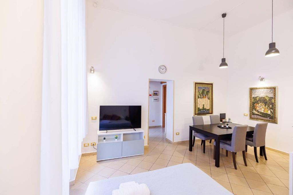 Santa Giulia Apartment - Centralissimo vicino al Porto - 4