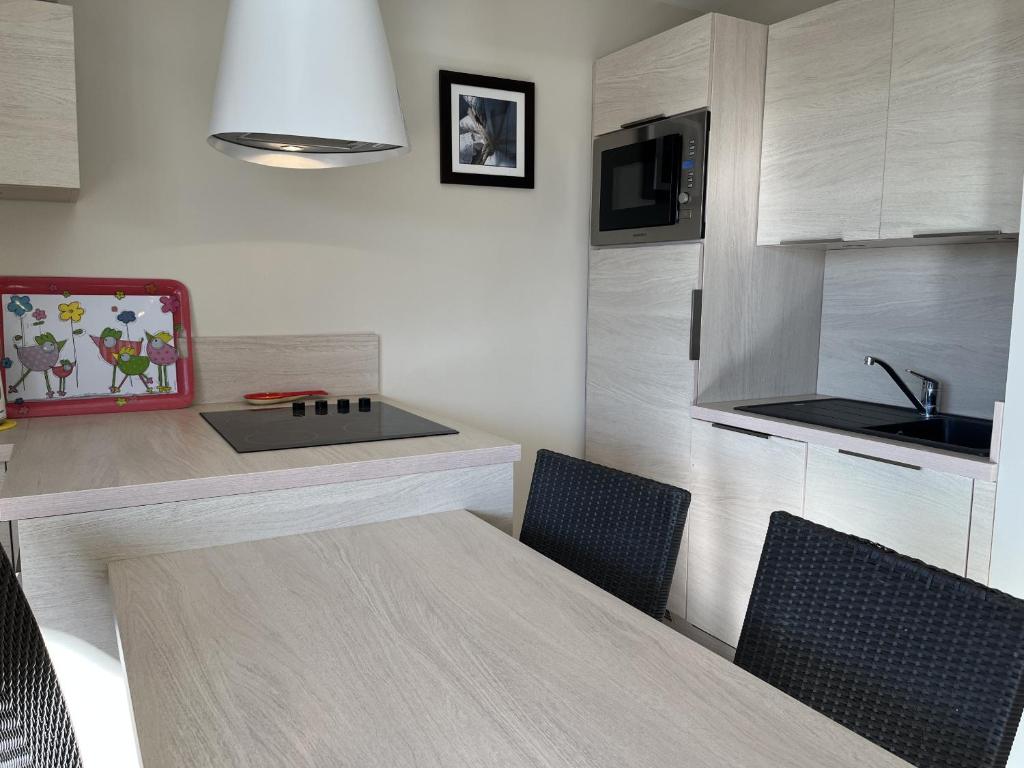 Cap HERMES, T2-3, 40m2, 4-5p, ,grande terrasse vu - 5