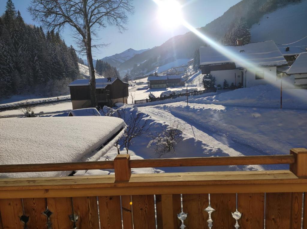 Ferienwohnung Frauenkogelblick mit Terrasse am Bauernhof - 5