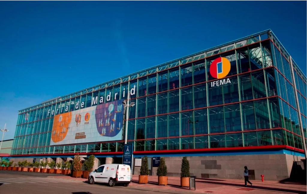 Aeropuerto - ifema - Wanda - Plenilunio - 5