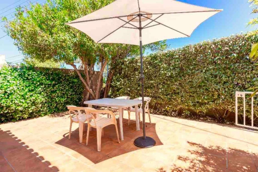 T2 climatisé avec terrasse & parking Plage à pied 5min Presqu ile de Giens - 2