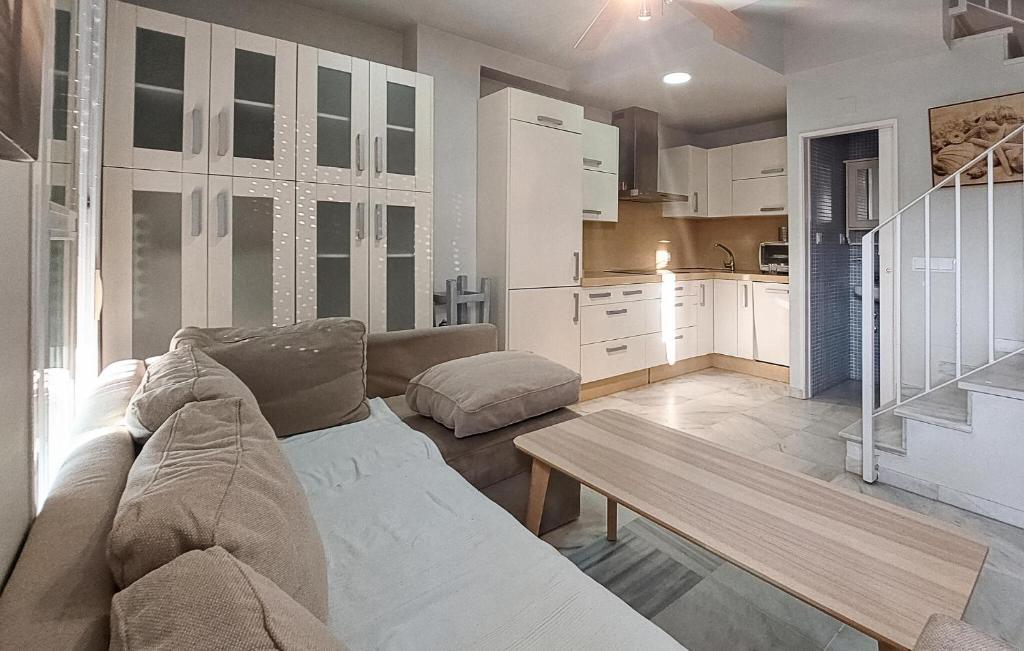 Awesome Home In Rota With Wifi - 4