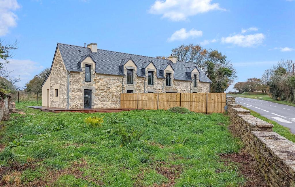 Beautiful Home In Névez With Wifi, Névez