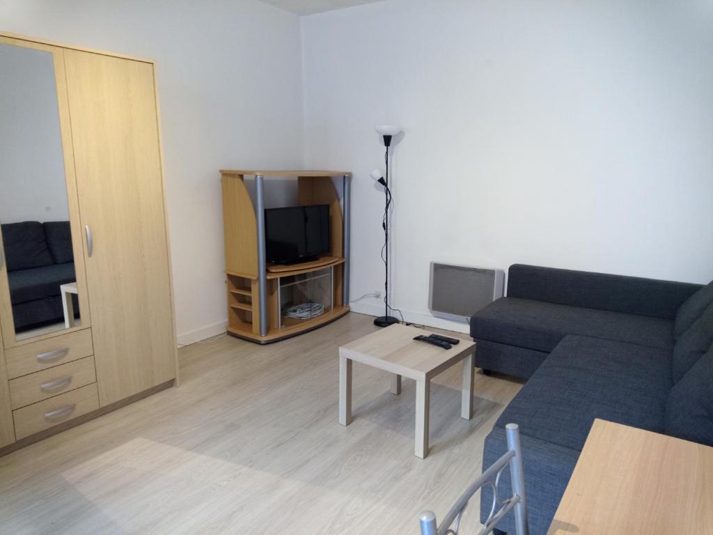 Grand Appartement T1 Entièrement Meublé - 4